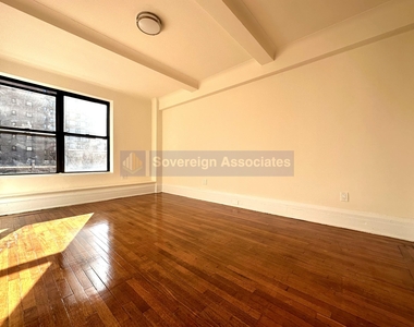 77 West 104th Street - Photo Thumbnail 6