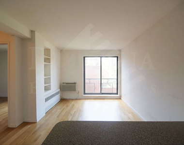 171 East 89th Street - Photo Thumbnail 5