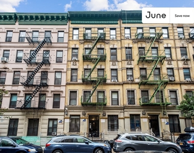 118 West 109th Street - Photo Thumbnail 2