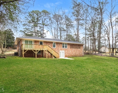 2033 Brannon Drive - Photo Thumbnail 14