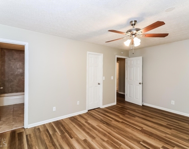 4573 Karron Lane - Photo Thumbnail 10