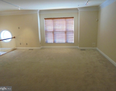 5115 Grimm Dr - Photo Thumbnail 7