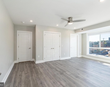 421 W Cumberland St #4 - Photo Thumbnail 1