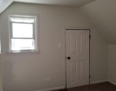 460 Hill Ave 1 - Photo Thumbnail 0