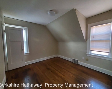 2515-17 N 68th Street - Photo Thumbnail 14