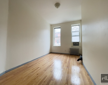 103 North 9 Street - Photo Thumbnail 9