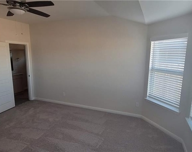 1231 Meyers Meadow - Photo Thumbnail 15