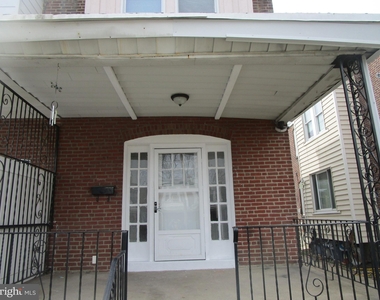 476 Robbins Street - Photo Thumbnail 2