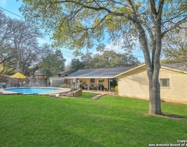 1275 Cibolo Trail - Photo Thumbnail 23