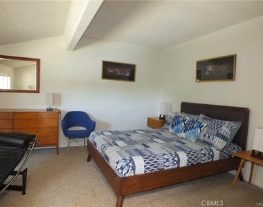 24709 Santa Clara Avenue - Photo Thumbnail 16