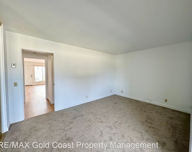 699 Ocean View Dr. - Photo Thumbnail 15