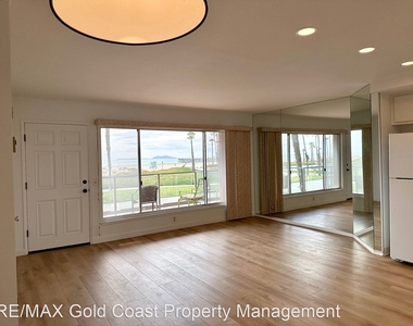 699 Ocean View Dr. - Photo Thumbnail 9