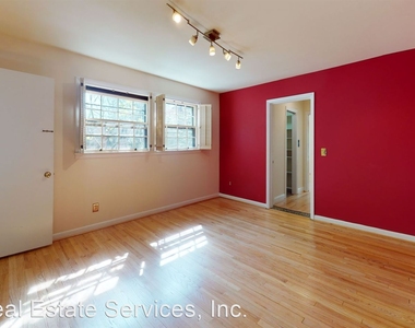 3202 Stephenson Place Nw - Photo Thumbnail 6