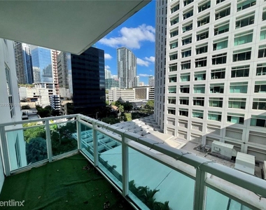 950 Brickell Bay Dr 802 - Photo Thumbnail 11