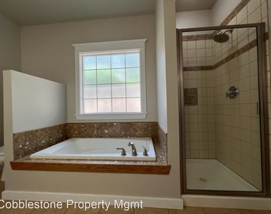 4882 N Maplewood Dr - 067 - Photo Thumbnail 19