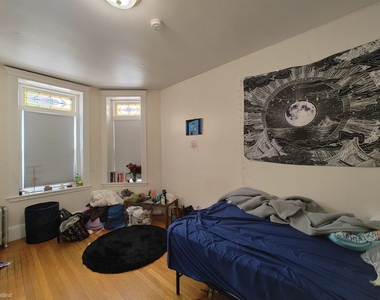 447 Park Dr Apt 1e - Photo Thumbnail 2