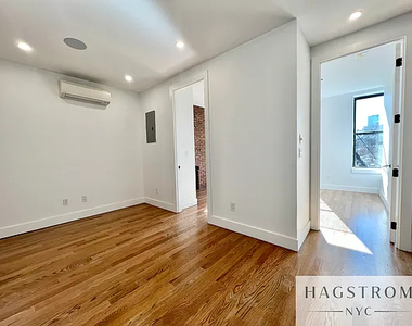 631 East 6th Street - Photo Thumbnail 7