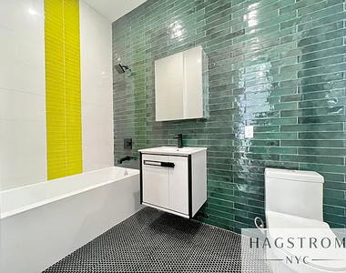 631 East 6th Street - Photo Thumbnail 8
