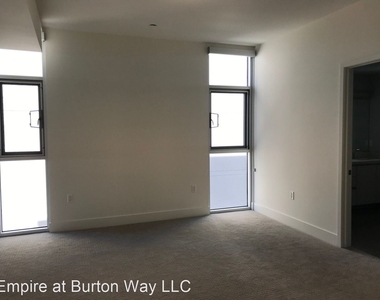 9265 Burton Way - Photo Thumbnail 6