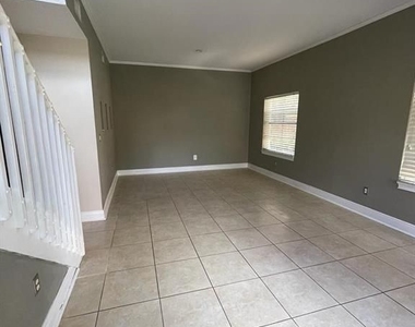 2152 Anchor Ct - Photo Thumbnail 36