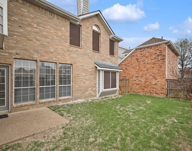 454 Southridge Way - Photo Thumbnail 26