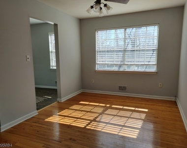 800 Old Springfield Ave 19 - Photo Thumbnail 8