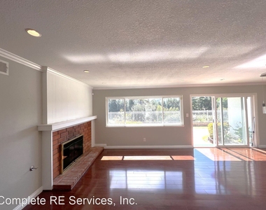 2208 Etongale Ave. - Photo Thumbnail 2