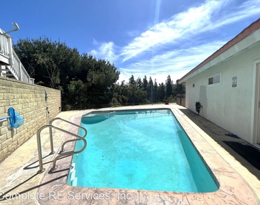 2208 Etongale Ave. - Photo Thumbnail 24