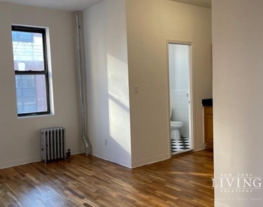 210 Rivington Street - Photo Thumbnail 4