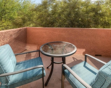 5051 N Sabino Canyon Road - Photo Thumbnail 10