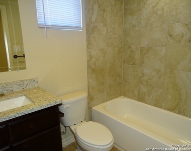 6402 Marcel Way - Photo Thumbnail 27