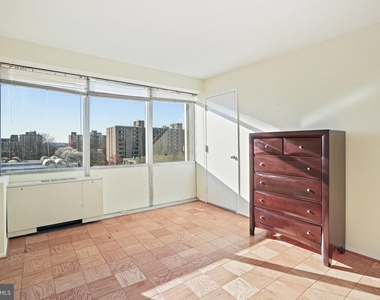 1301 Delaware Avenue Sw - Photo Thumbnail 8