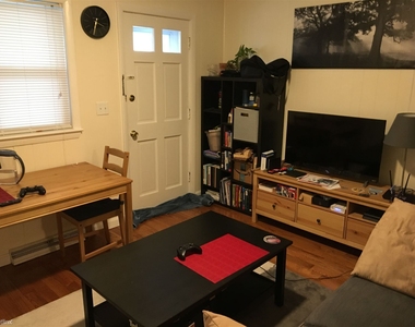 57 Cedar St Apt 1a - Photo Thumbnail 2