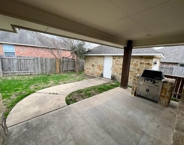 1003  Mesquite Hollow Pl - Photo Thumbnail 29