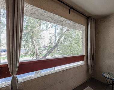 3131 W Cochise Drive - Photo Thumbnail 36