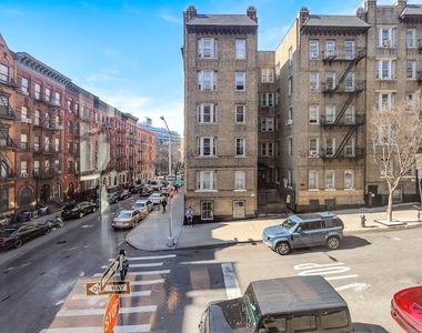 St Nicholas Terrace & West 127th Street - Photo Thumbnail 14