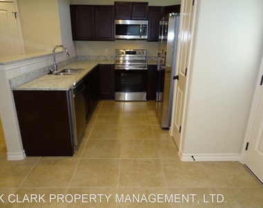 6402 Marcel Way #101 - Photo Thumbnail 22