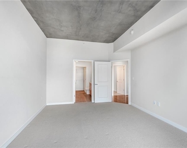 860 Peachtree Street Ne - Photo Thumbnail 19