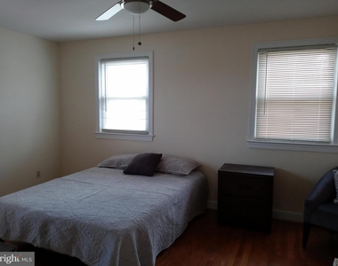 4720 Fort Totten Dr Ne - Photo Thumbnail 10