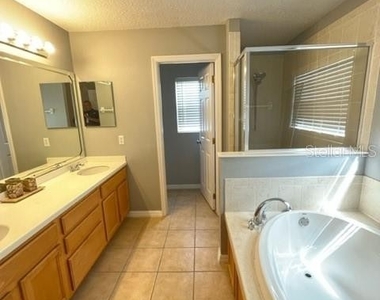 117 Henley Circle - Photo Thumbnail 22