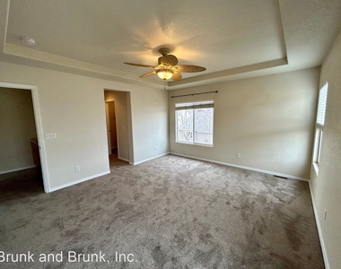 6480 Windom Peak Blvd. - Photo Thumbnail 16