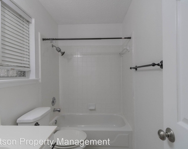 1103 Cedar Brook Dr - Photo Thumbnail 21