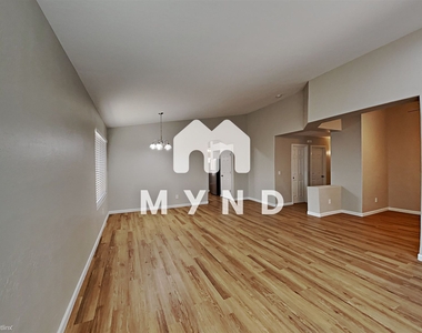 25550 W Whyman St - Photo Thumbnail 1