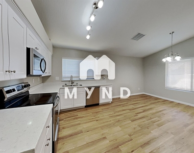 25550 W Whyman St - Photo Thumbnail 15