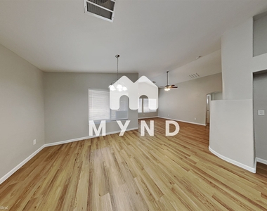 25550 W Whyman St - Photo Thumbnail 13