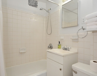 120 East 39th Street - Photo Thumbnail 14