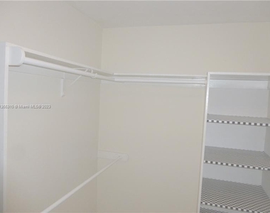 9621 Sw 77 Av - Photo Thumbnail 12