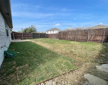 14508 Richmond Circle - Photo Thumbnail 17