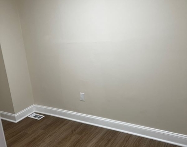 2406 Wilkens Ave - Photo Thumbnail 6