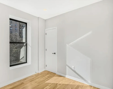 555 East 137th Street - Photo Thumbnail 14